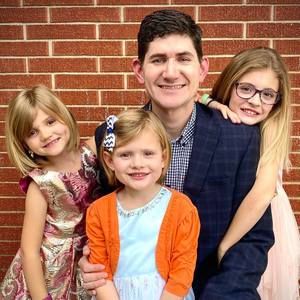 Meet your Posher, Chris